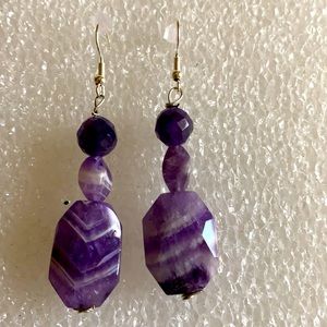 🌺Beautiful Handmade Purple Glass Beaded Earrings